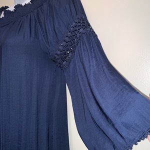 Jennifer Lopez satin 3/4 sleeve top sz md